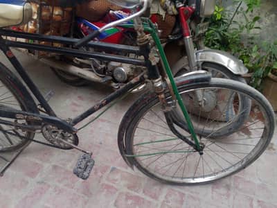 pichla 22 inch Tyre new ha bilkul or eagle company ki cycle ha