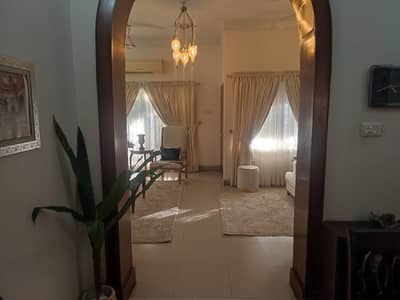 10 Marla Brilliant House For Sale