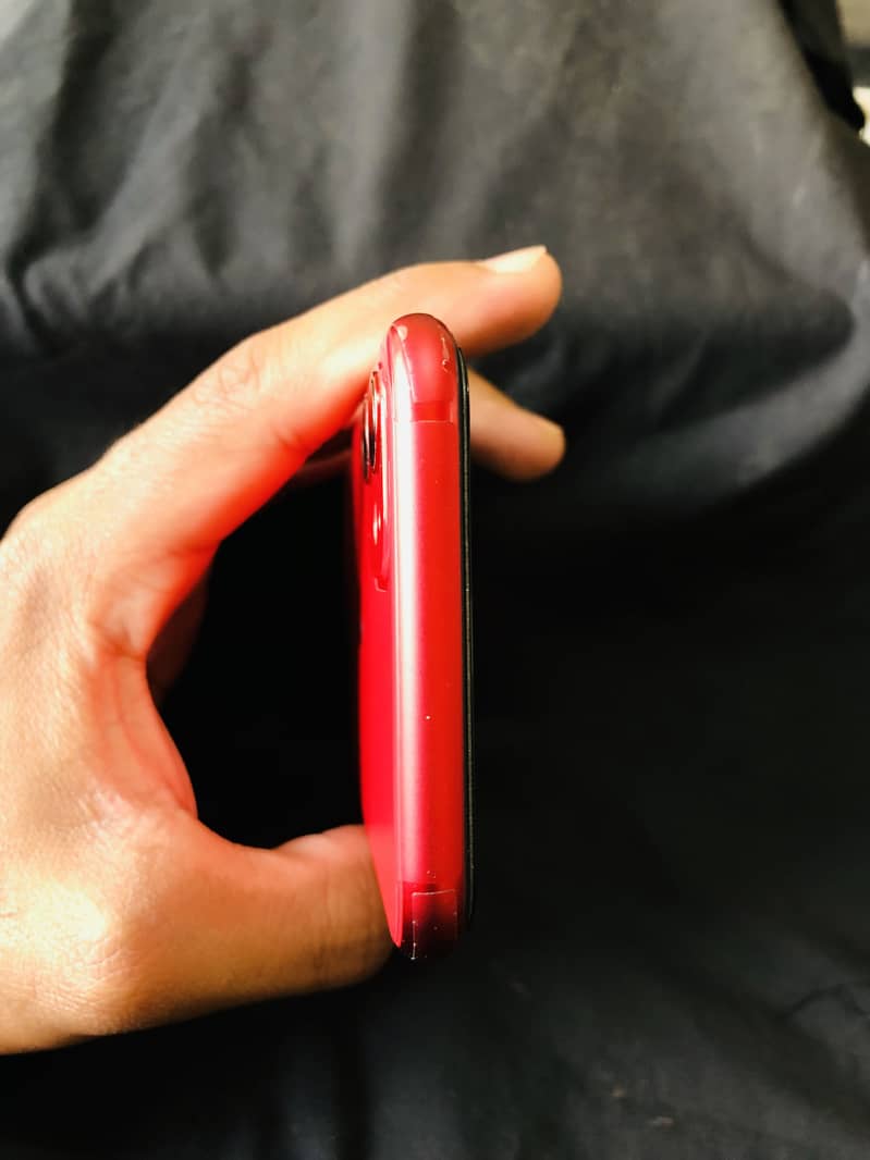 iPhone 11 5