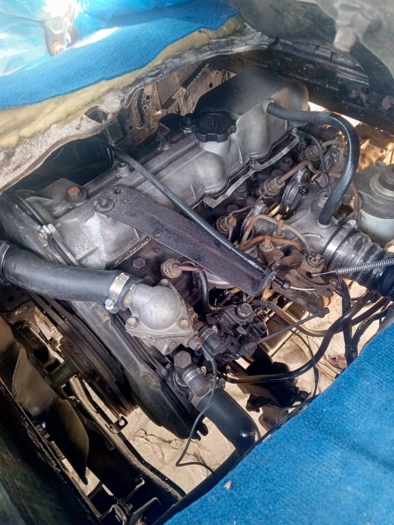 MAZAD E2200 loder 3