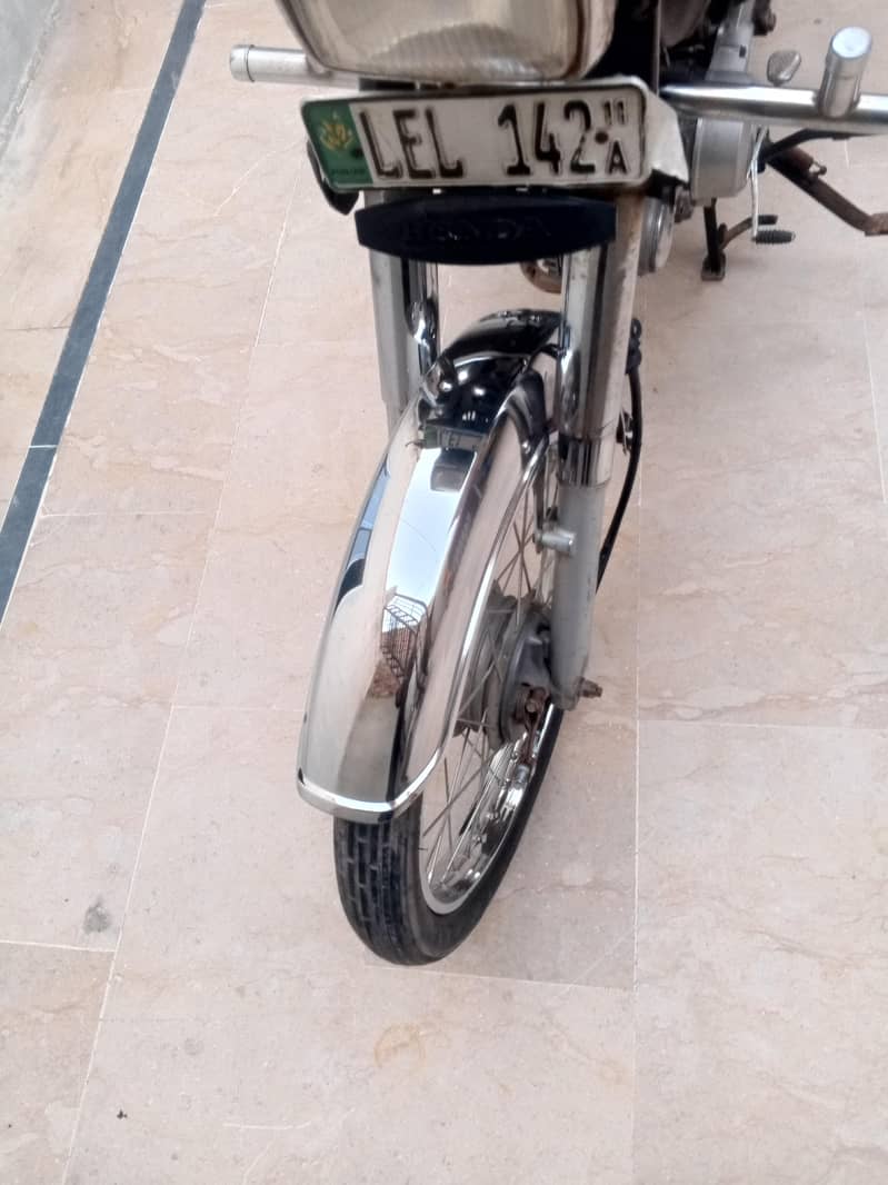 HONDA CD70 2