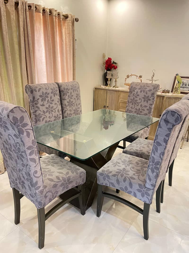 6 persons Dinning table 1