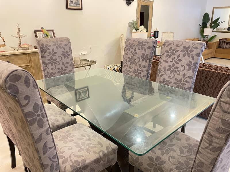 6 persons Dinning table 2
