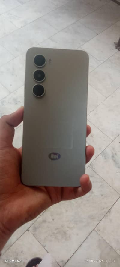 itel a100 4+8/128