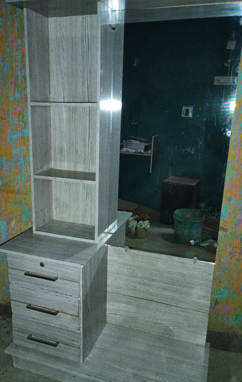 Dressing Table 1
