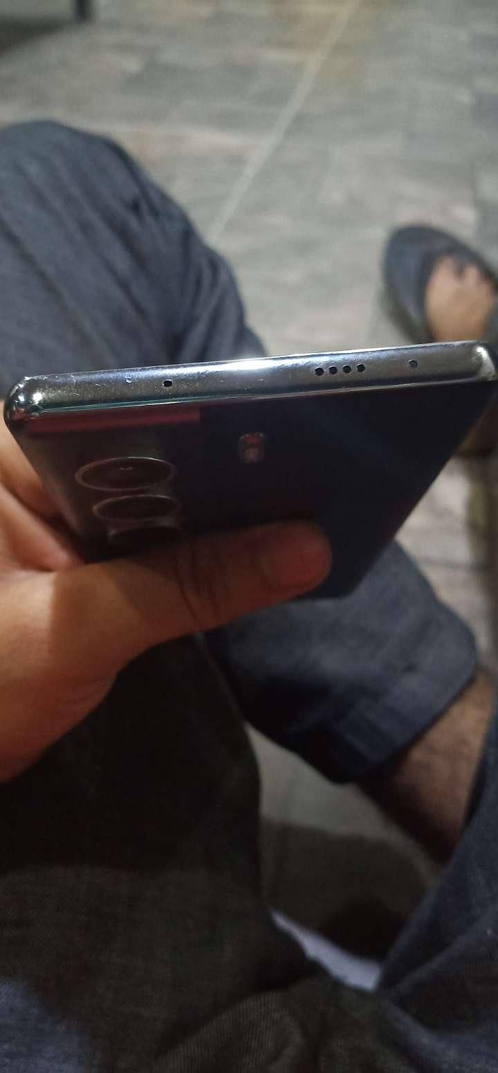 Tecno camon 40 pro 1