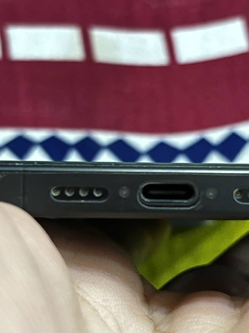 Iphone 15 pro max 0