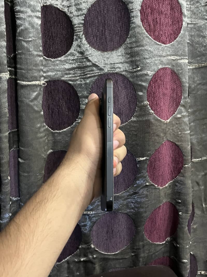Iphone 15 pro max 7