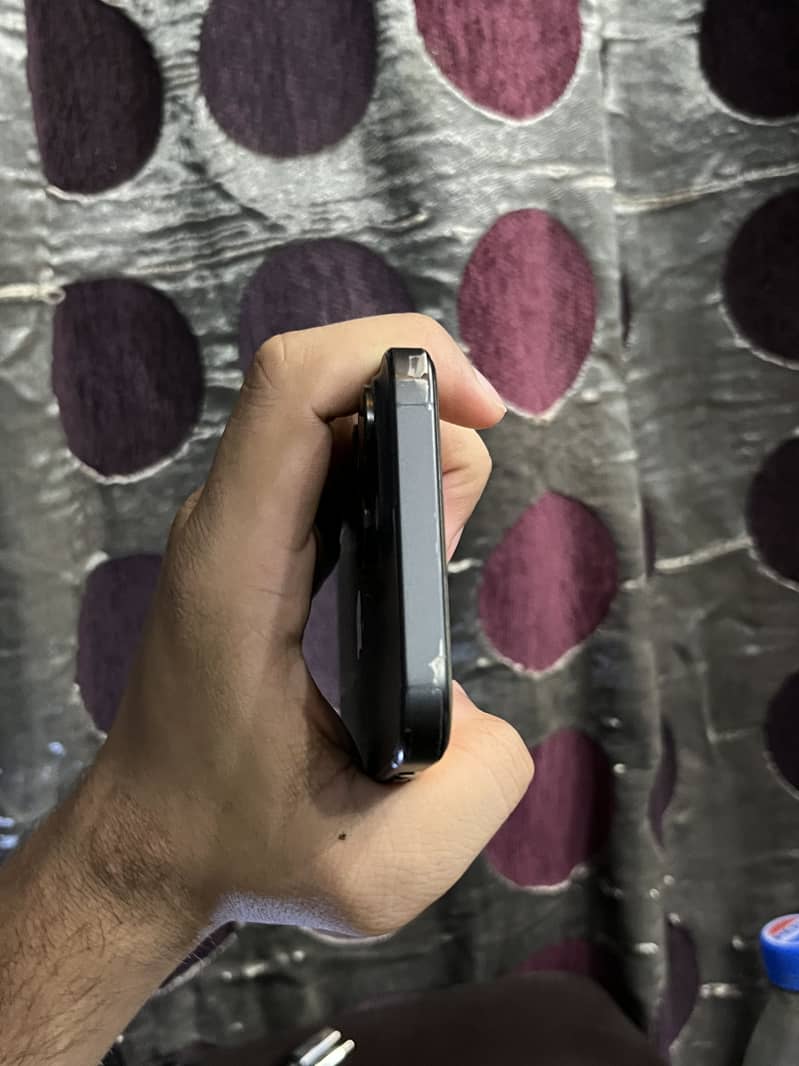 Iphone 15 pro max 10