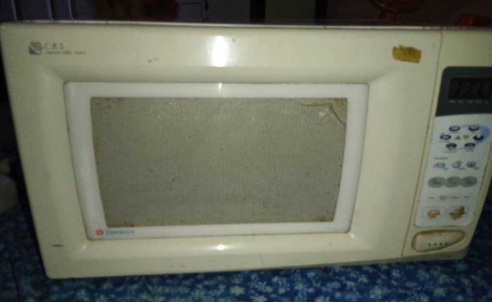 microwave Dawlance 0