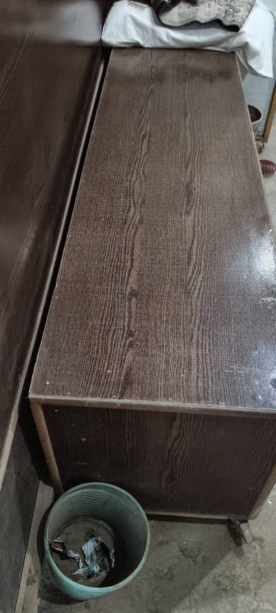 Sitting Benches for sale