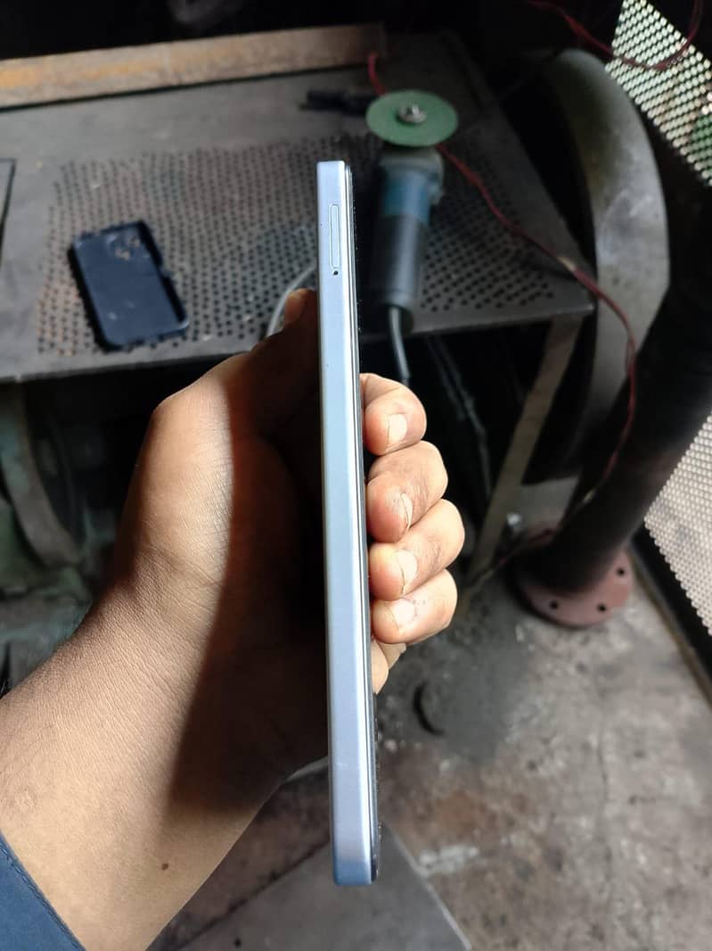 Tecno spark 40c 4