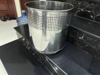 steel plant pot