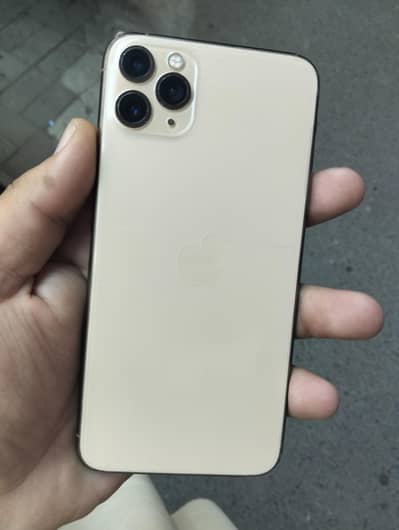 I phone 11 pro max 256
