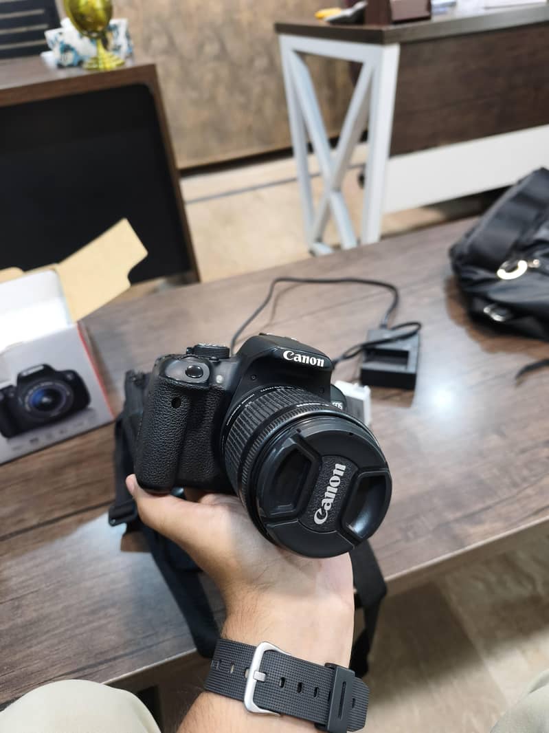 Canon EOS 700D 7