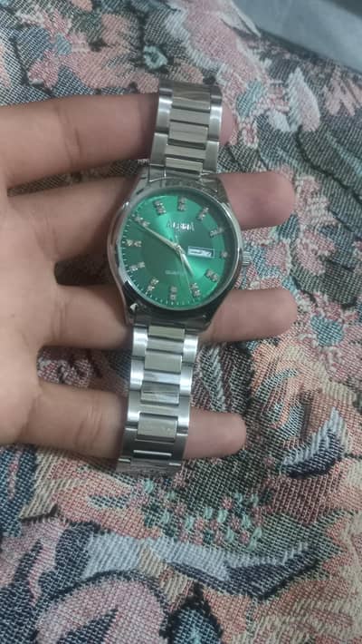 condition 10. by 10. ha . saudia Arab ki watch ha