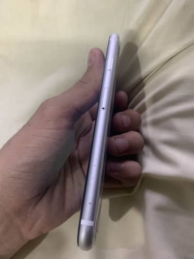 iPhone SE PTA APPROVED 2nd 2020 all okay only set