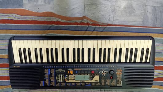 Yamaha PSR 195 keyboard 10/10 condition with adapter