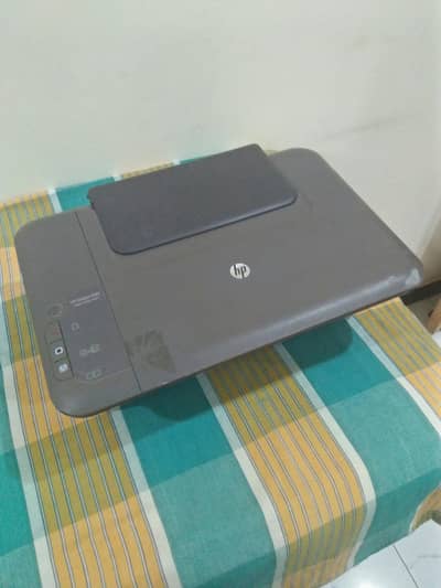 HP Deskjet 1050