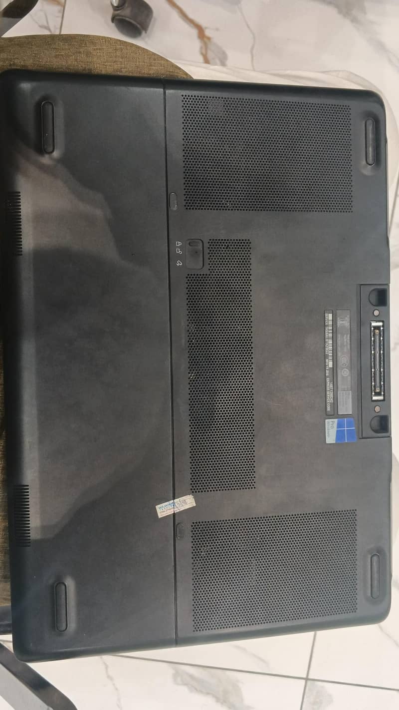 Dell Precision 7510 2