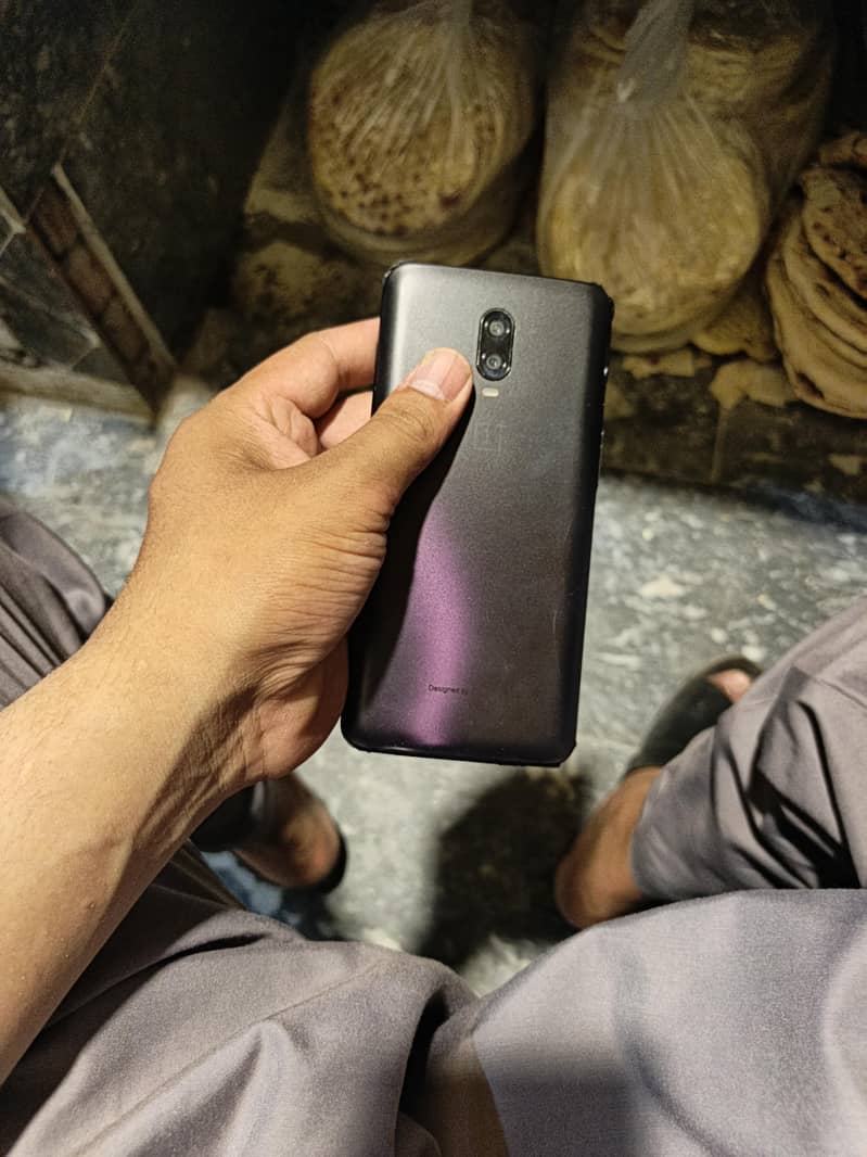 one plus 6T 4
