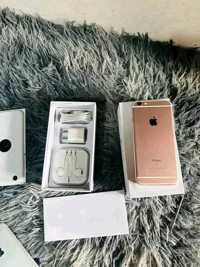 Iphone 6 s puls 128 GB my WhatsApp number 03703659905