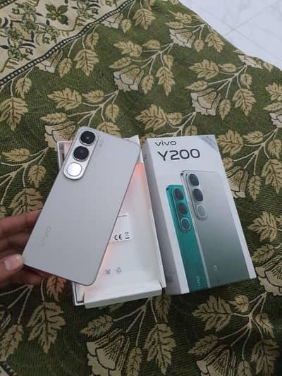 vivo y200 box sath 8gb 256gb
