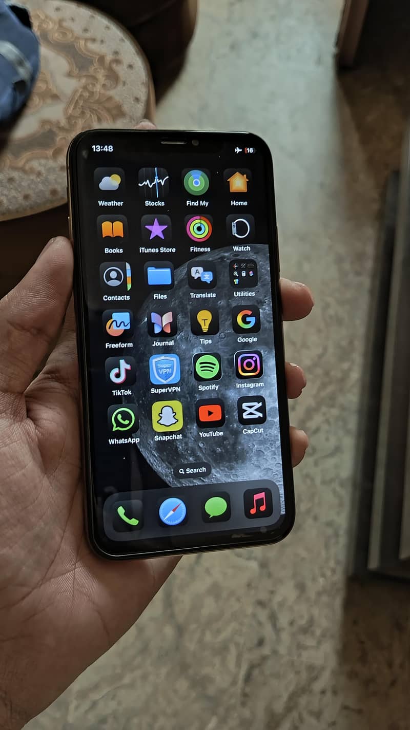 iphone XS 1