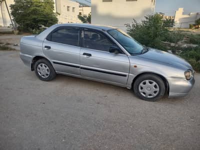 Suzuki baleno 2003