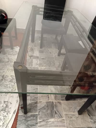 Dinning table