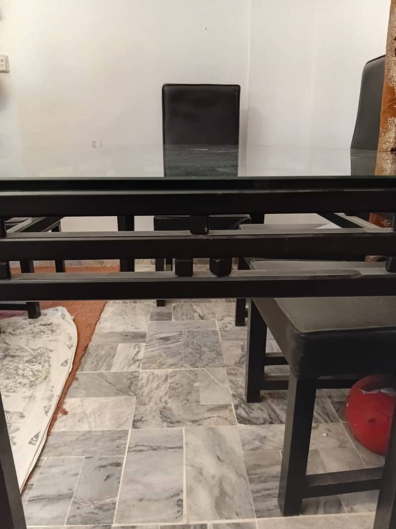 Dinning table 4