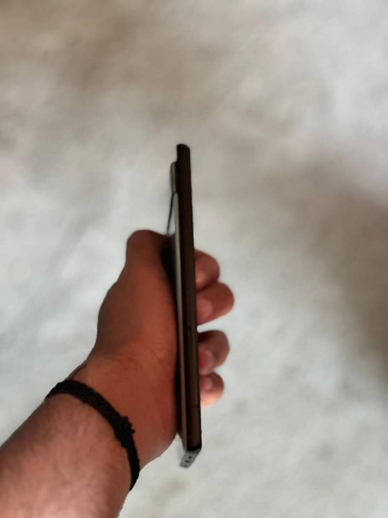 Google Pixel 6A 1