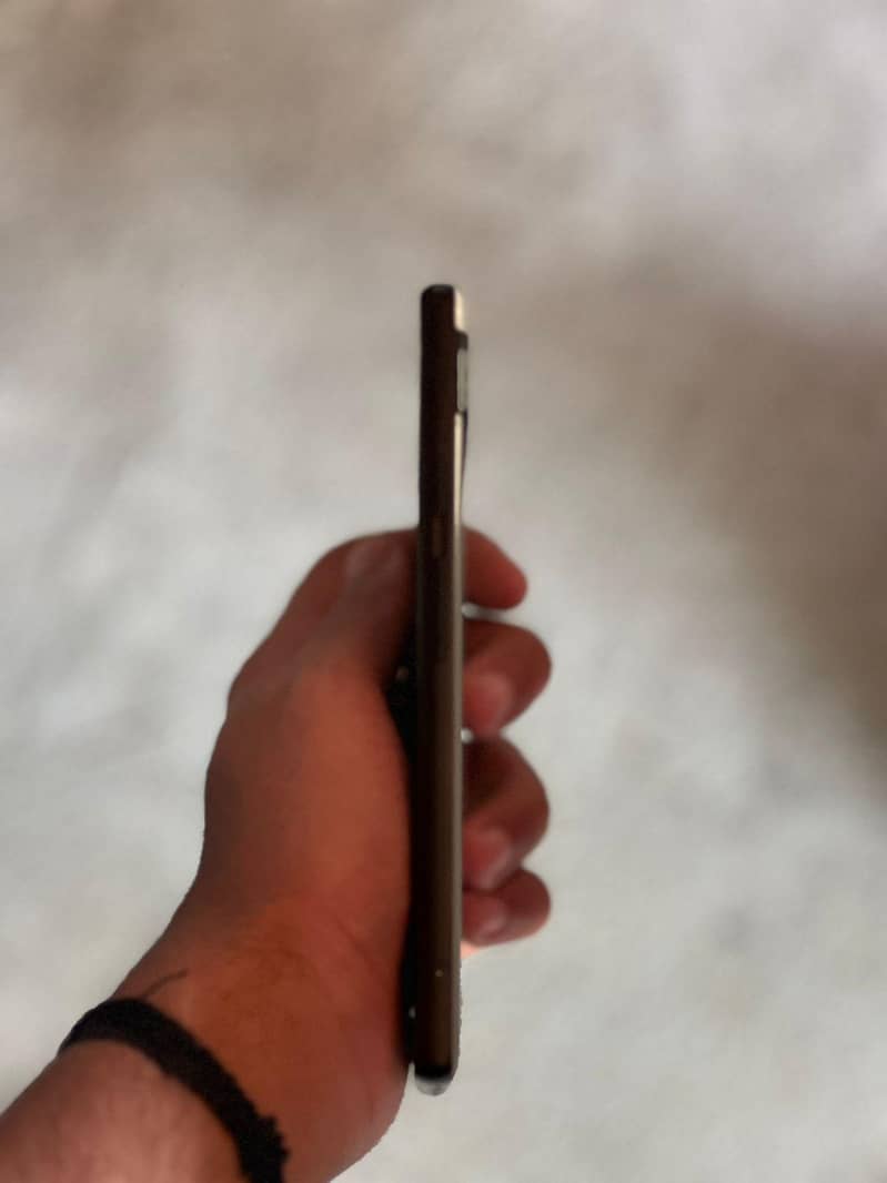 Google Pixel 6A 3