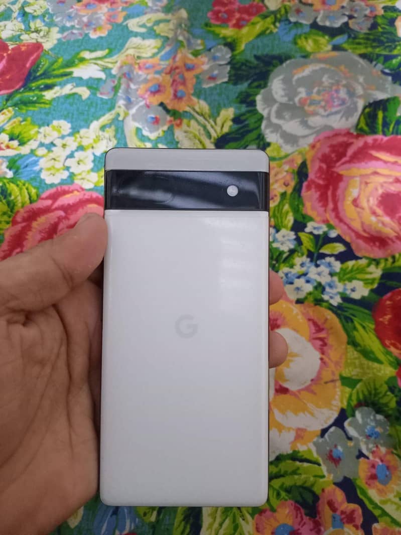 Google Pixel 6A 1