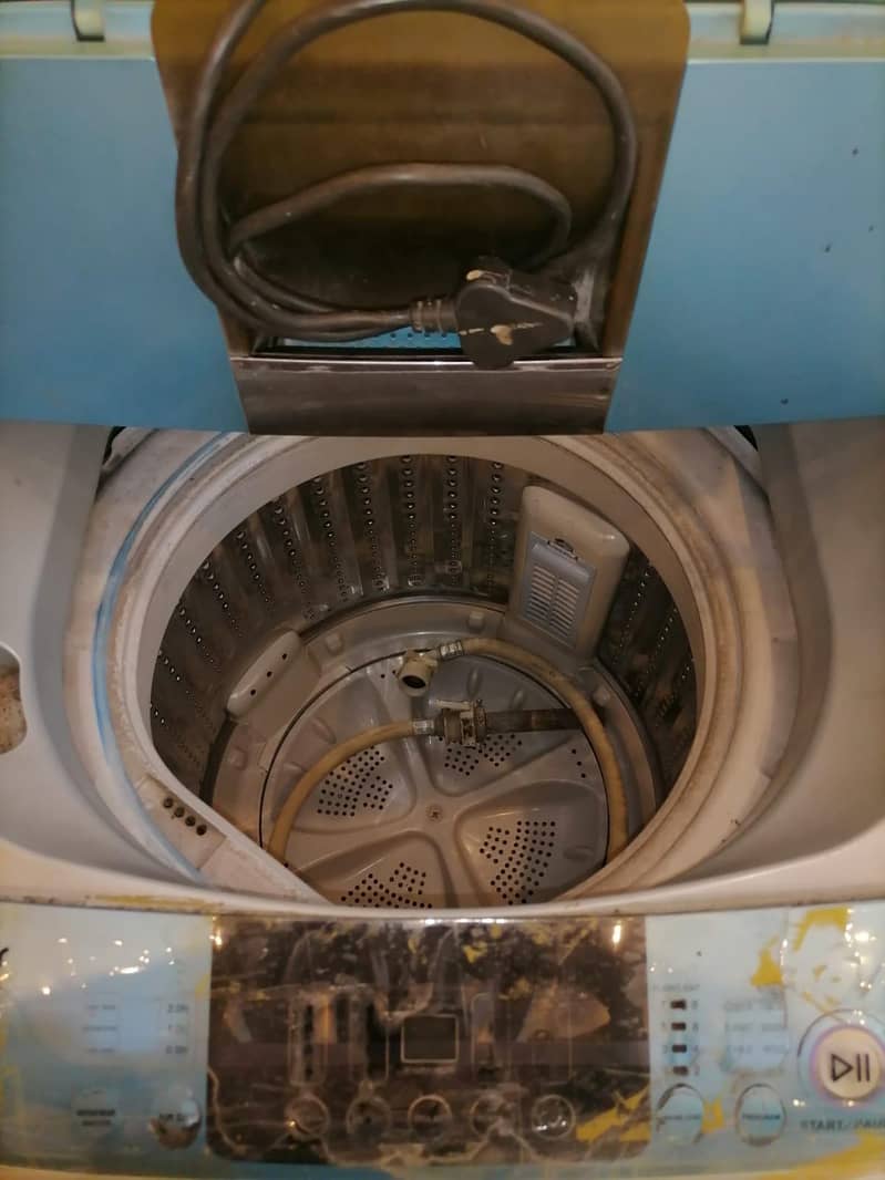 Haier Automatic Washing Machine. 3