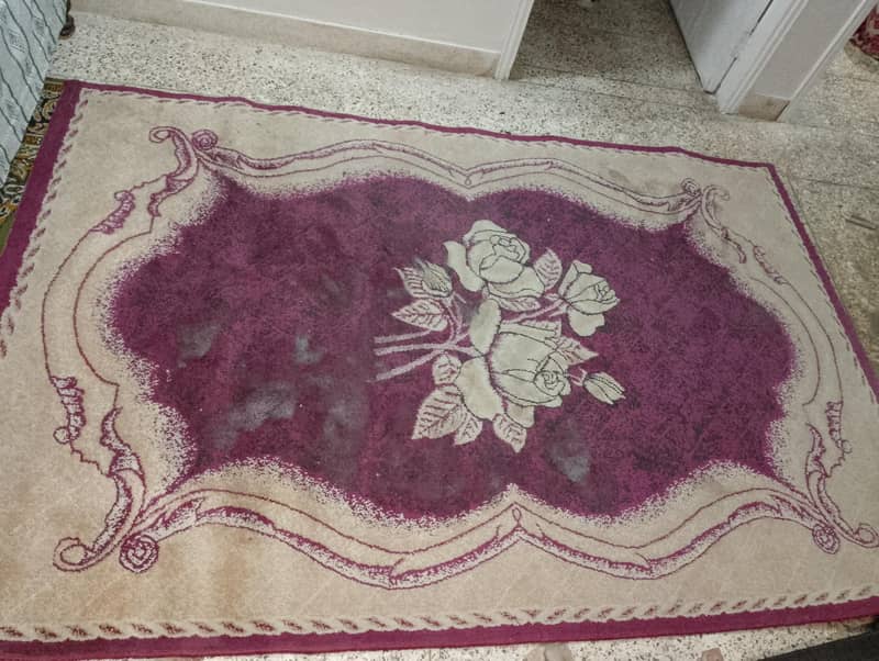 centre carpet 2