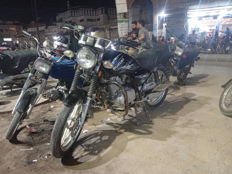 Suzuki 150 1