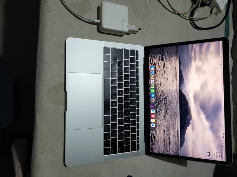 MacBook pro 2017 2