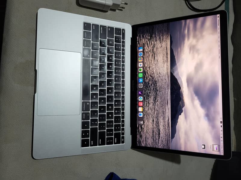 MacBook pro 2017 4