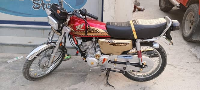 Honda 125 Gold Edition 2025