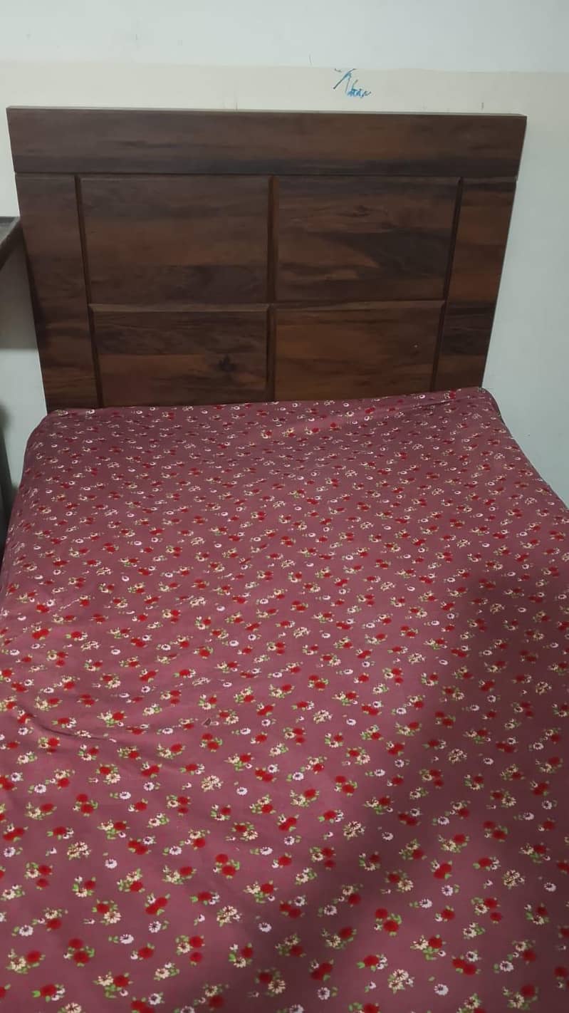 single bed available 0