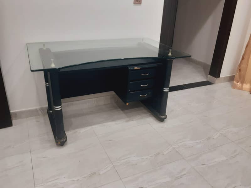 Office table/ Computer table/ Side table 1