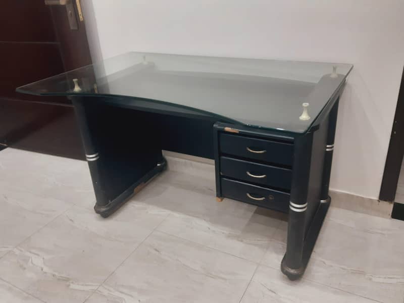 Office table/ Computer table/ Side table 2