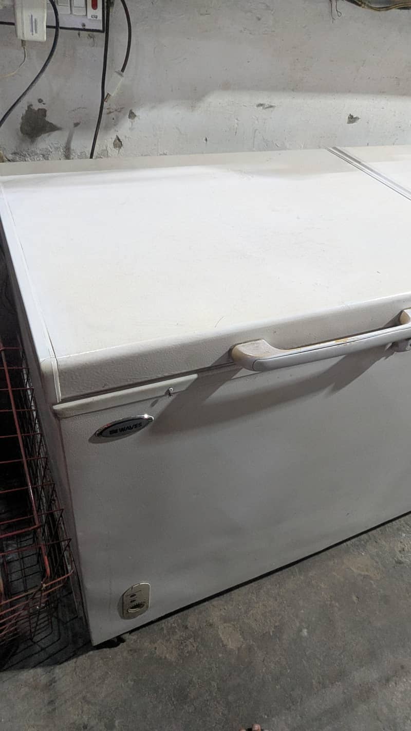 waves double door fridge 3