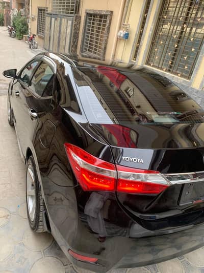 Gently used Attitude Black Gli 2016 for sale