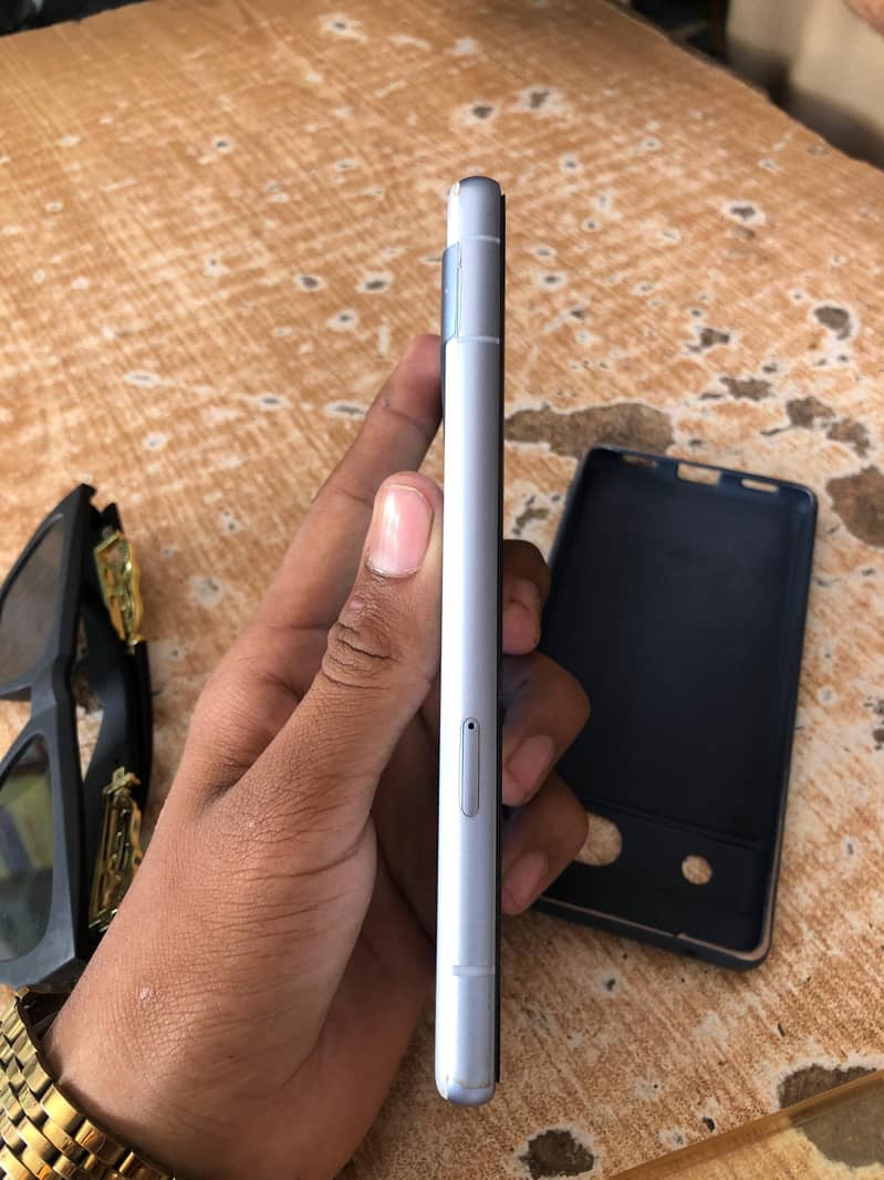 google pixel 7A 8/128 2