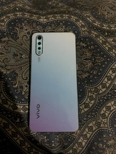 vivo s1 8 256 urgent sale