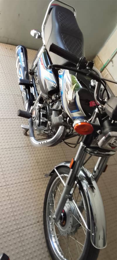 Model 2025 Honda CG 125