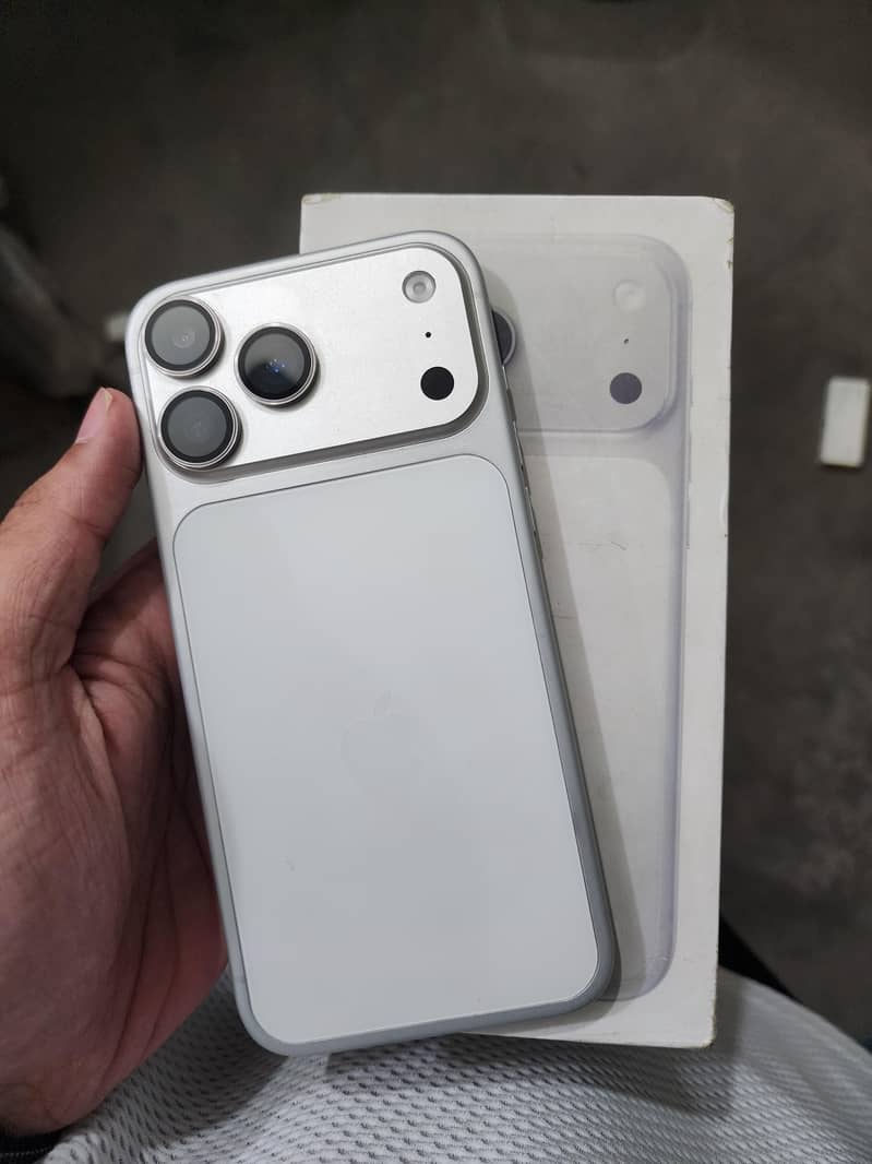 iphone 17pro max 0