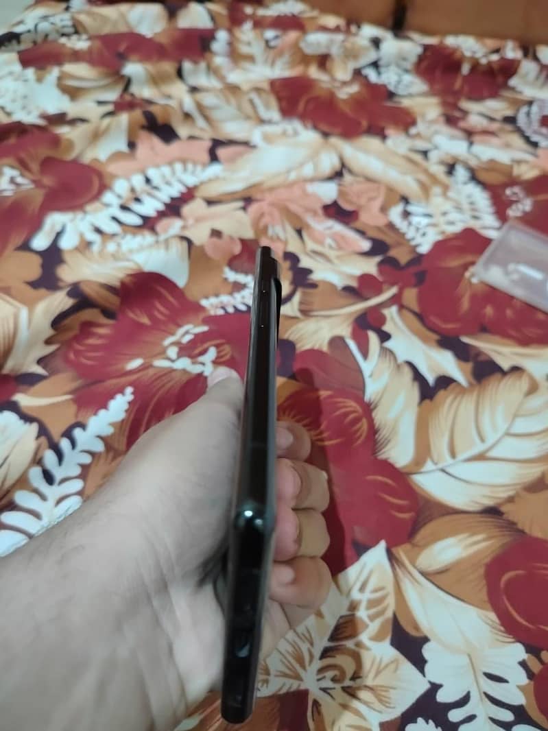 google pixel 6 pro read description 2
